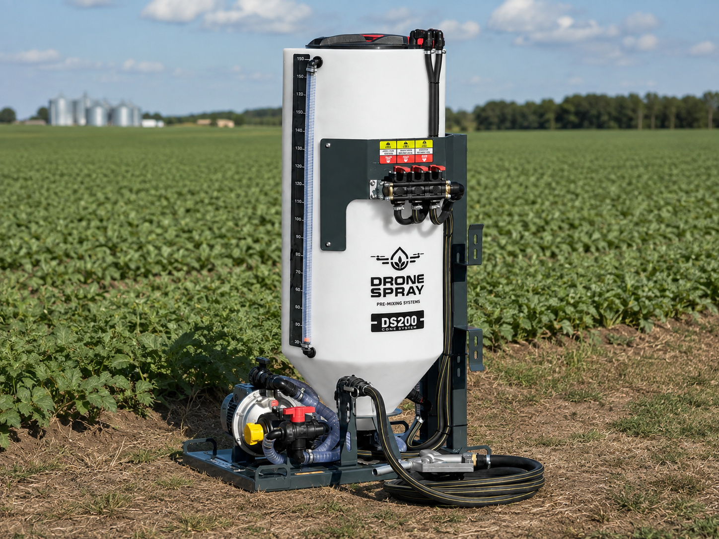DS200 mixing and transfer system standing field-side in a crop